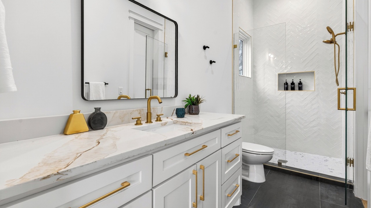 Photo of Bathroom in Old East Dallas