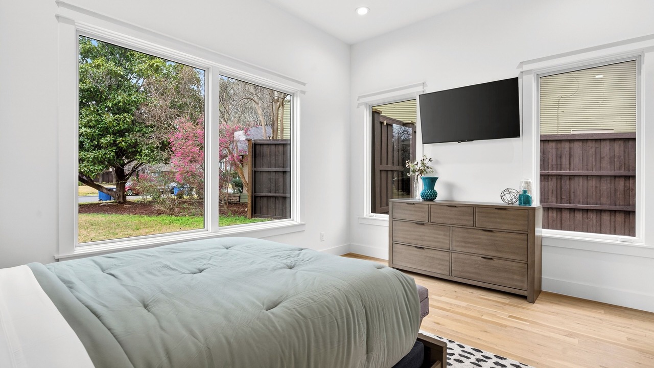 Photo of Bedroom in Old East Dallas