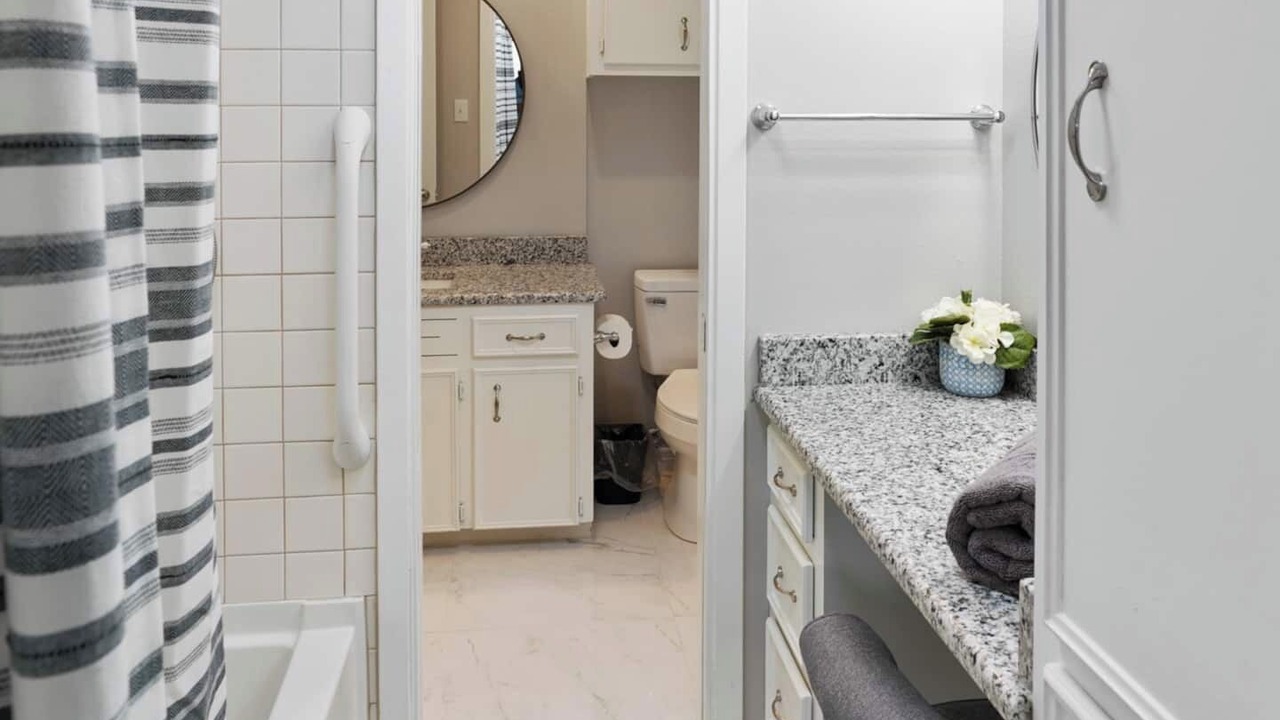 Photo of Bathroom in South Side