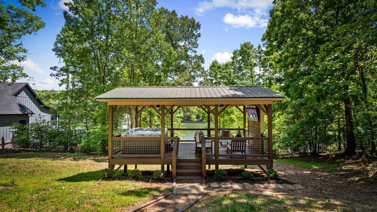 Photo of Patio Balcony in Blairsville