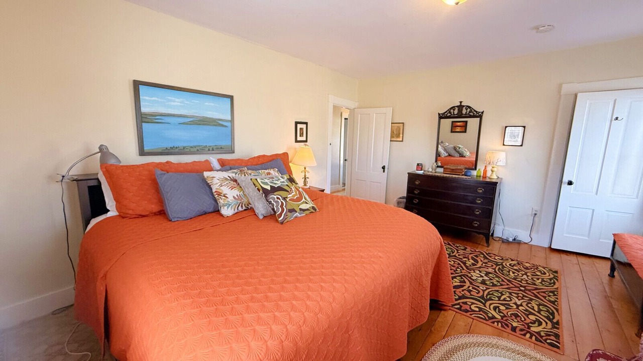 Photo of Bedroom in Greenville Junction