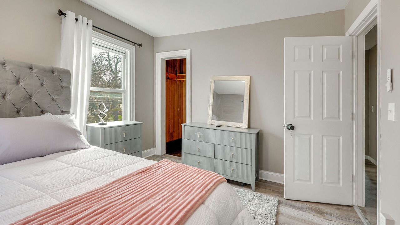 Photo of Bedroom in Rochester