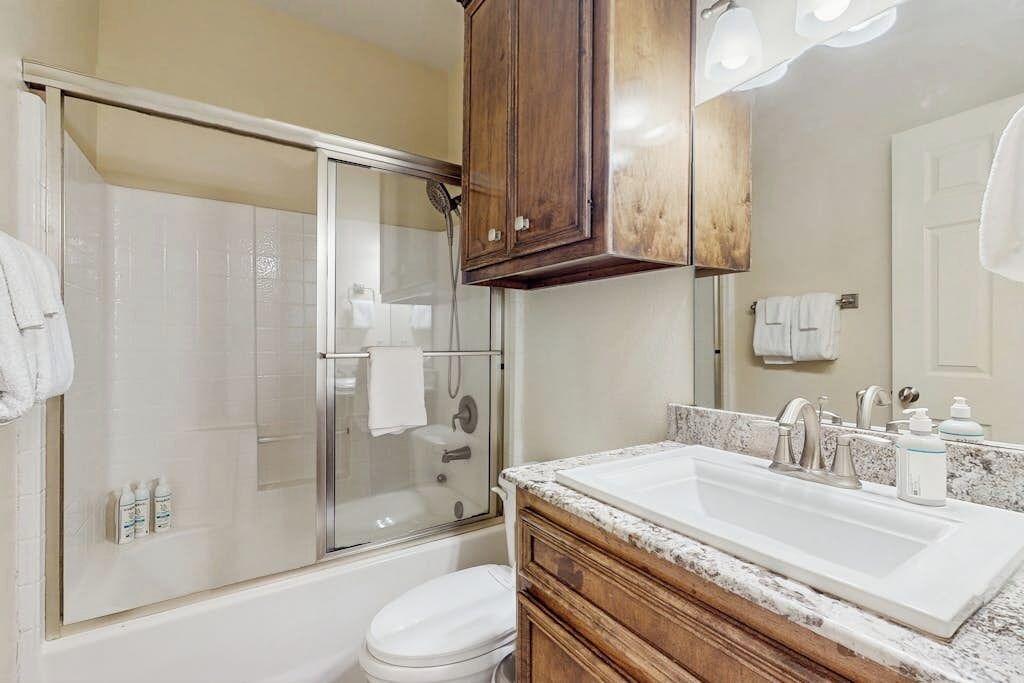 Photo of Bathroom in South Side