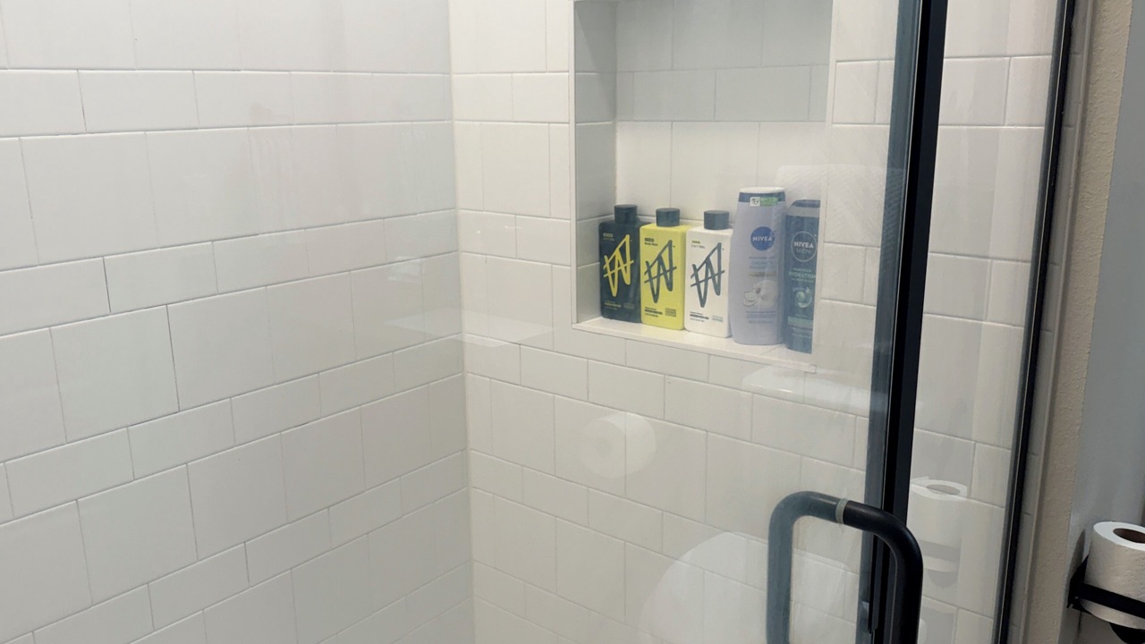 Photo of Bathroom in Deep Ellum