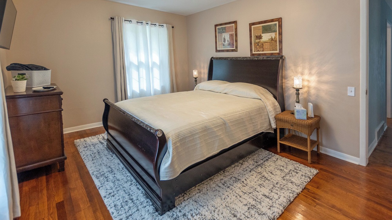 Photo of Bedroom in Meadville