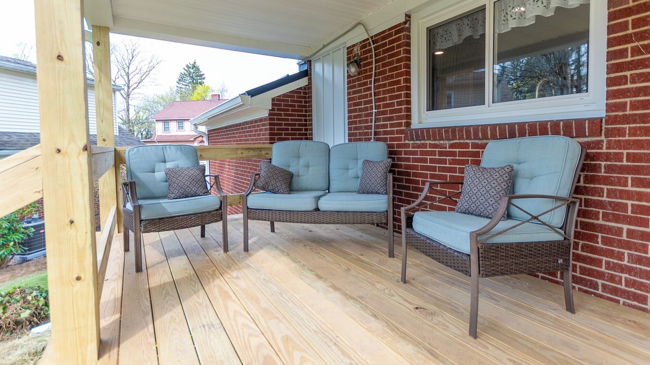 Photo of Patio Balcony in Meadville