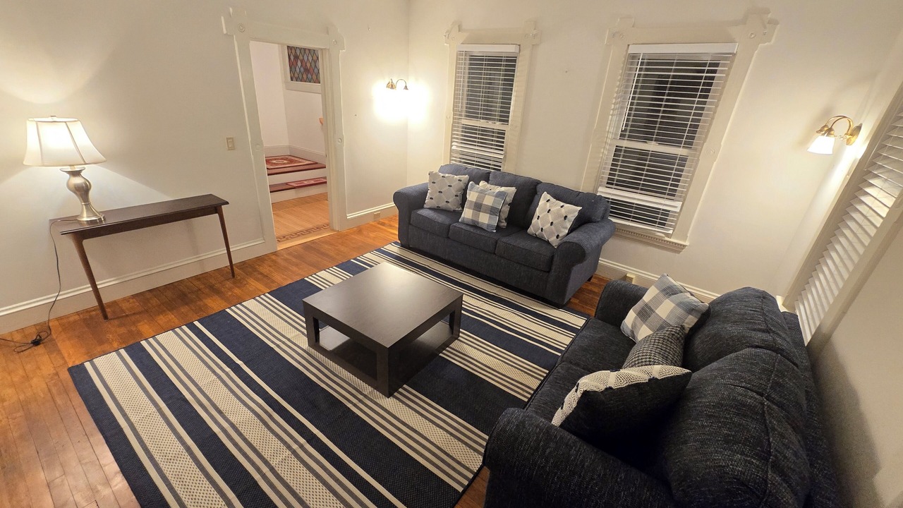 Photo of Livingroom in Ellsworth
