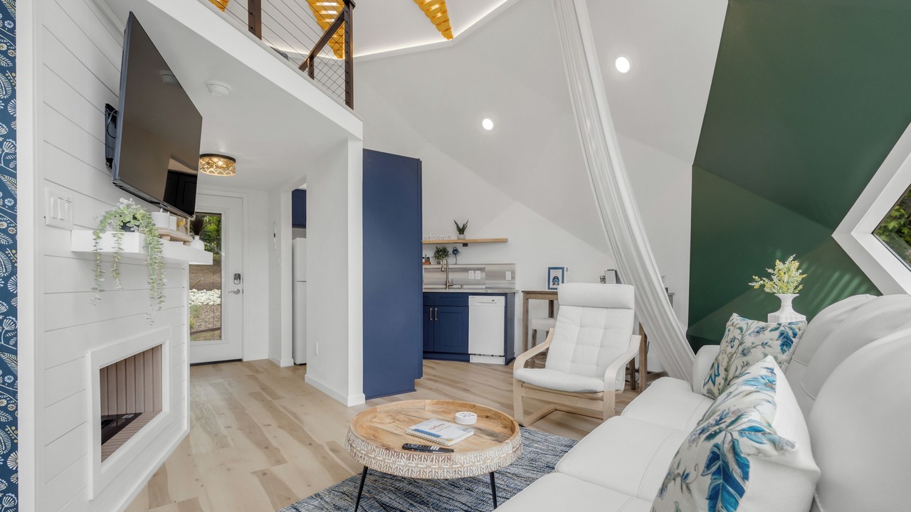 Photo of Livingroom in Mineola