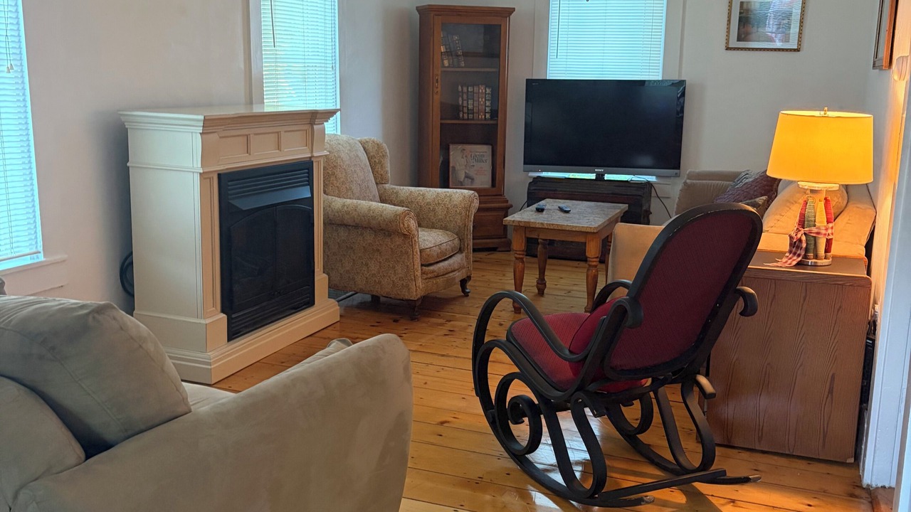 Photo of Livingroom in Sangerville