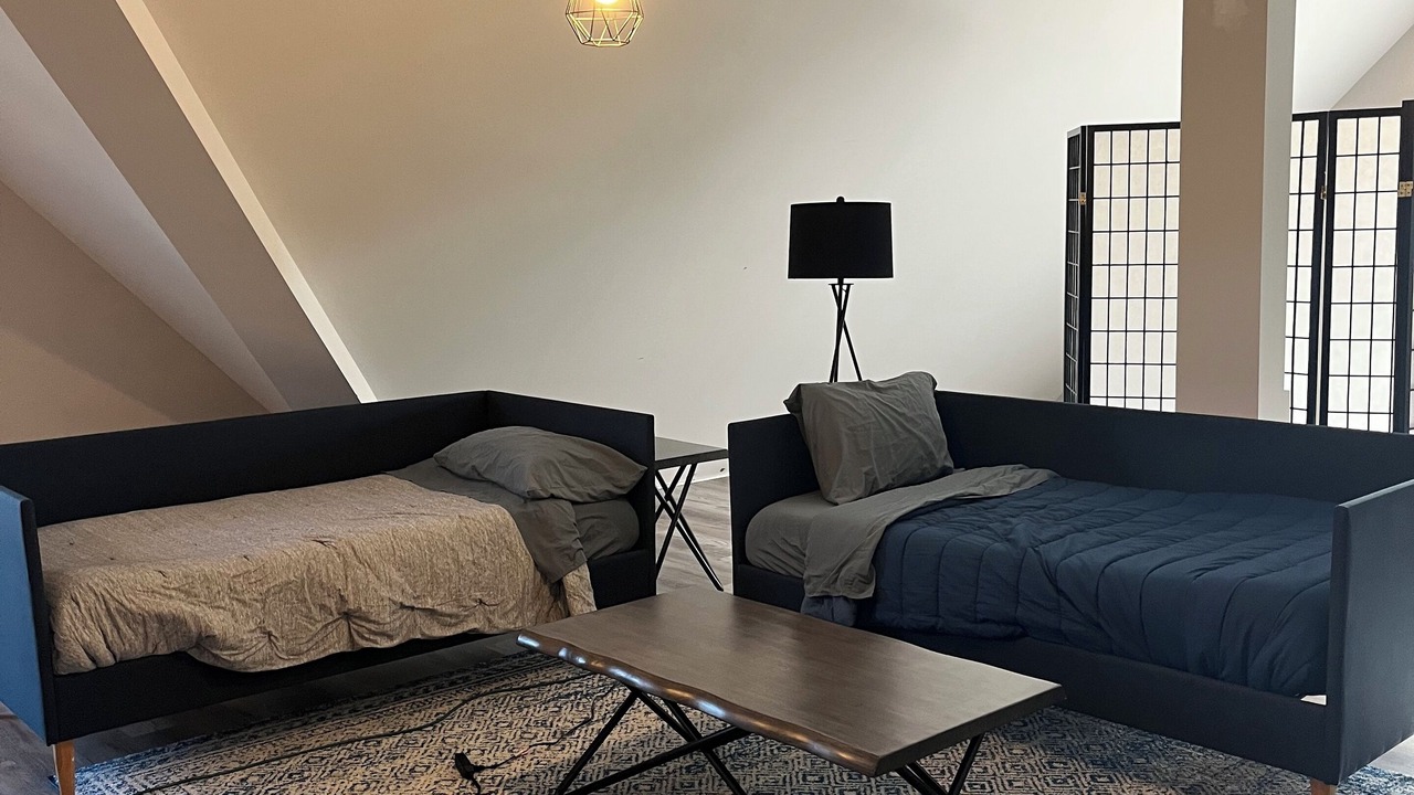 Photo of Bedroom in East Bayside
