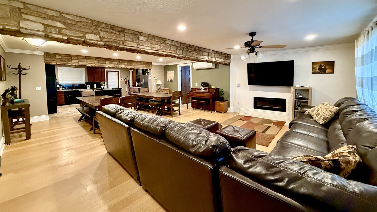Photo of Livingroom in Garden City