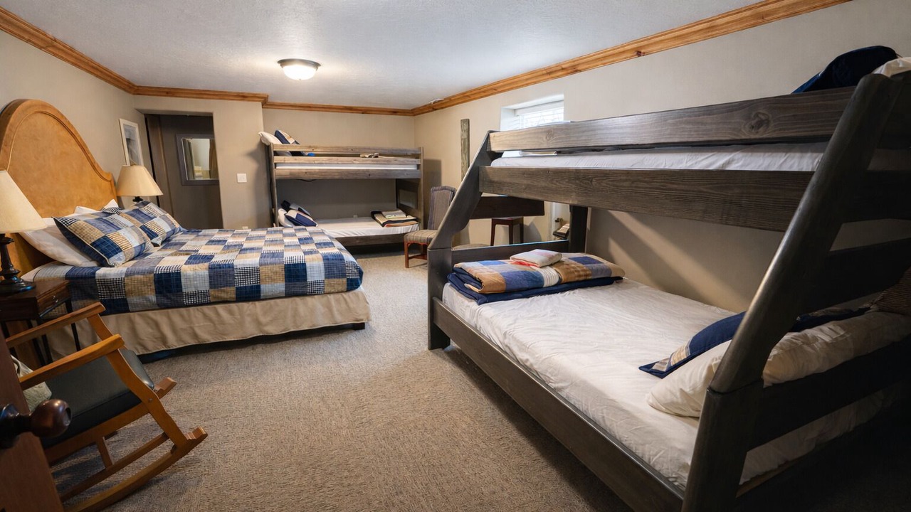 Photo of Bedroom in Garden City