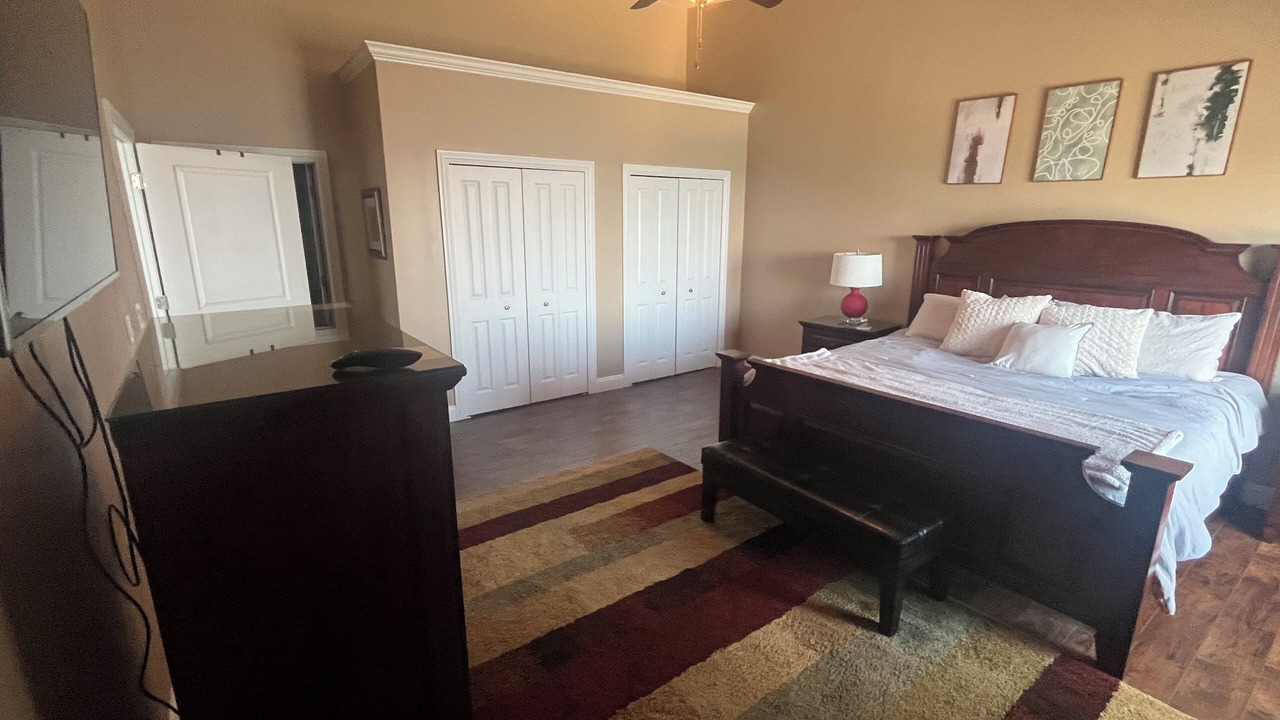 Photo of Bedroom in Geneva-on-the-Lake