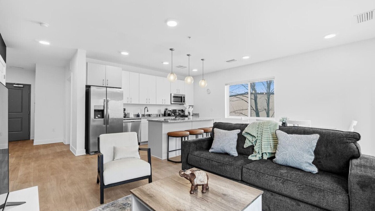 Photo of Livingroom in Little Italy