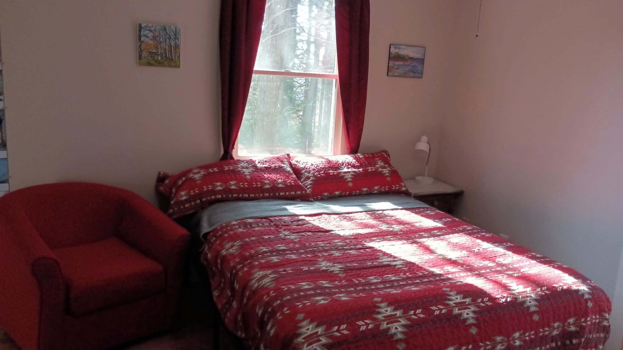 Photo of Bedroom in West Tremont