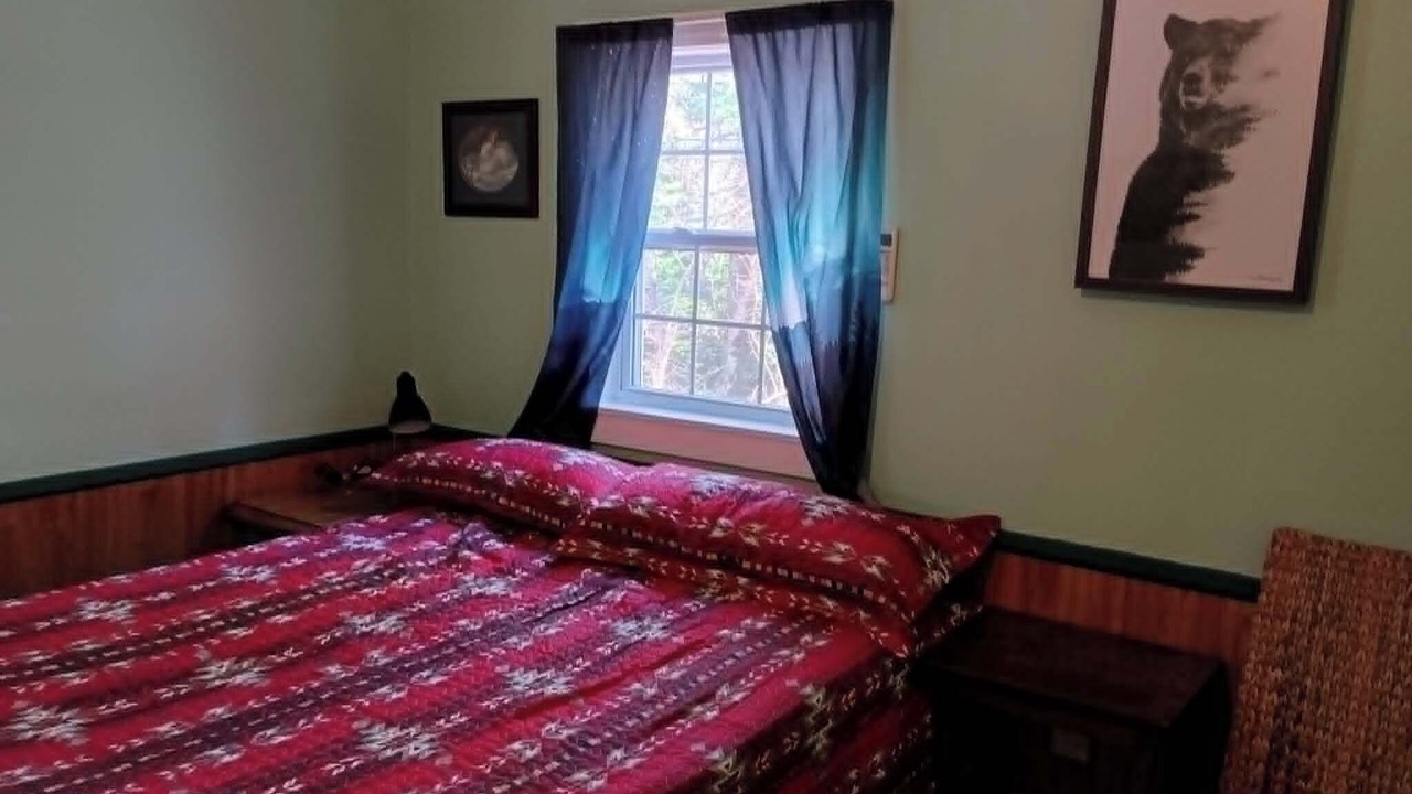 Photo of Bedroom in West Tremont