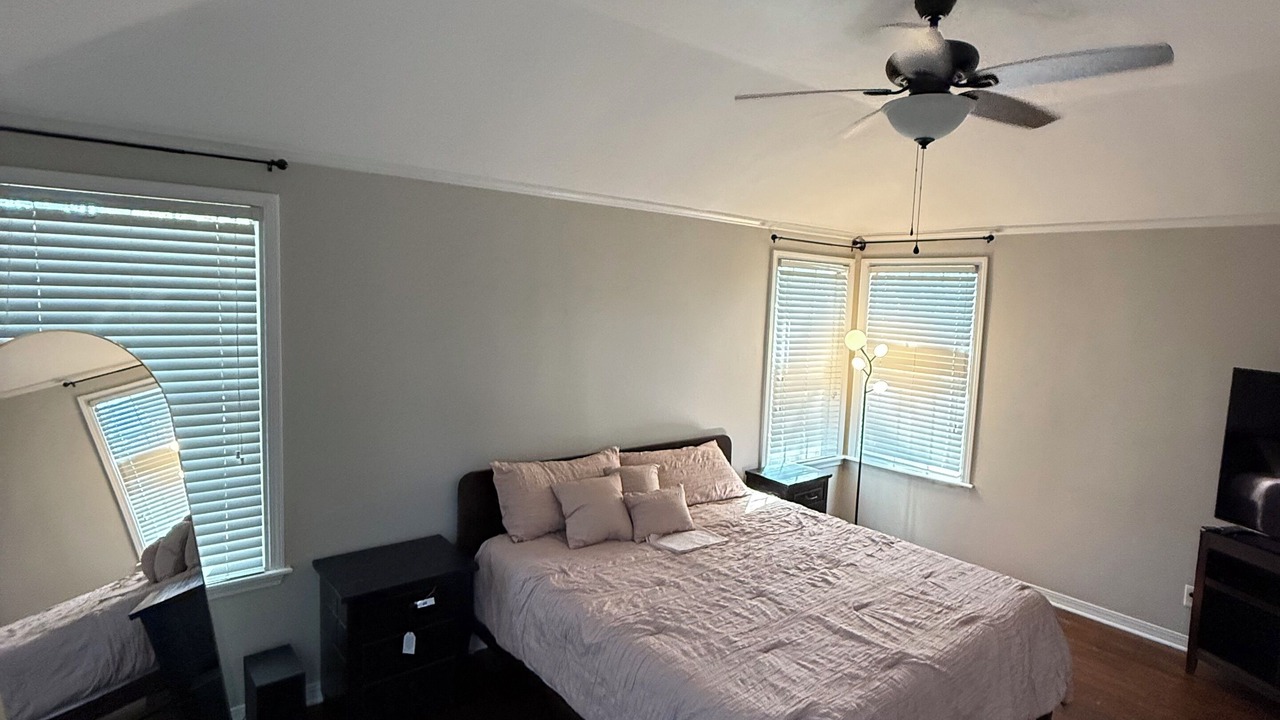 Photo of Bedroom in Broadmoor