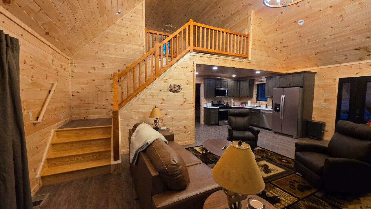 Photo of Livingroom in Galeton