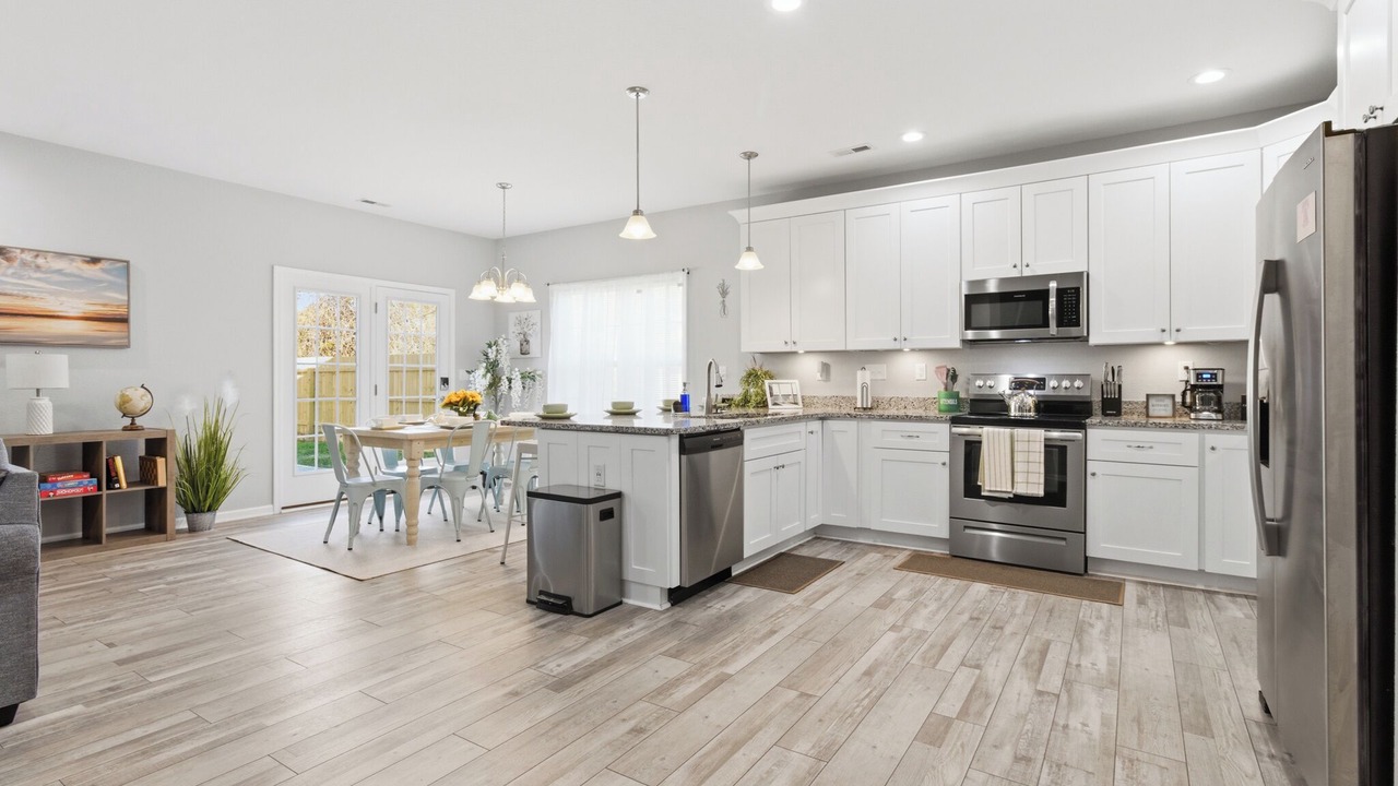 Photo of Kitchen in North Camellia Acres