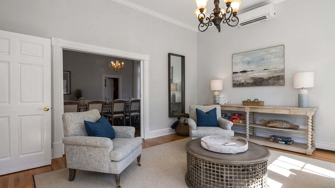 Photo of Livingroom in Narragansett
