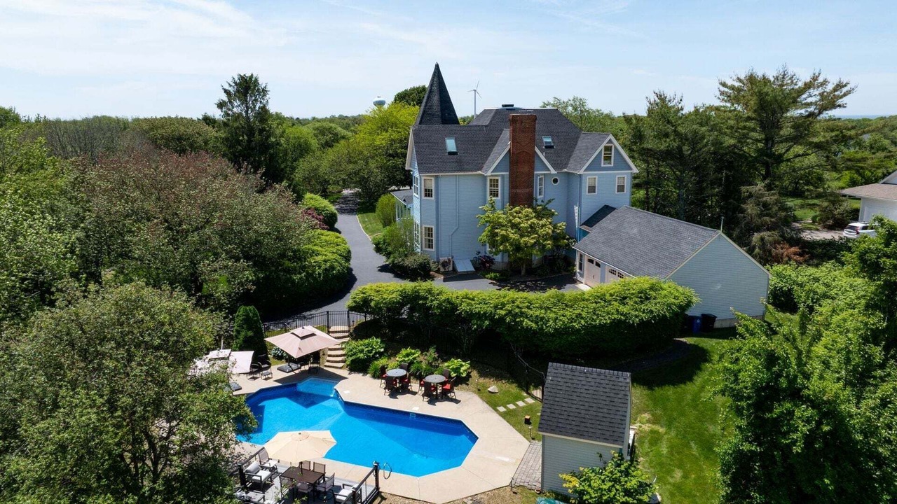 Photo of Outdoor in Narragansett