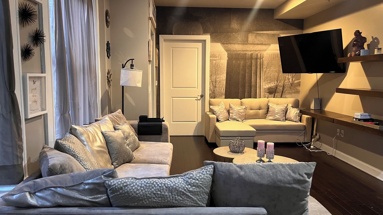 Photo of Livingroom in Downtown Buffalo