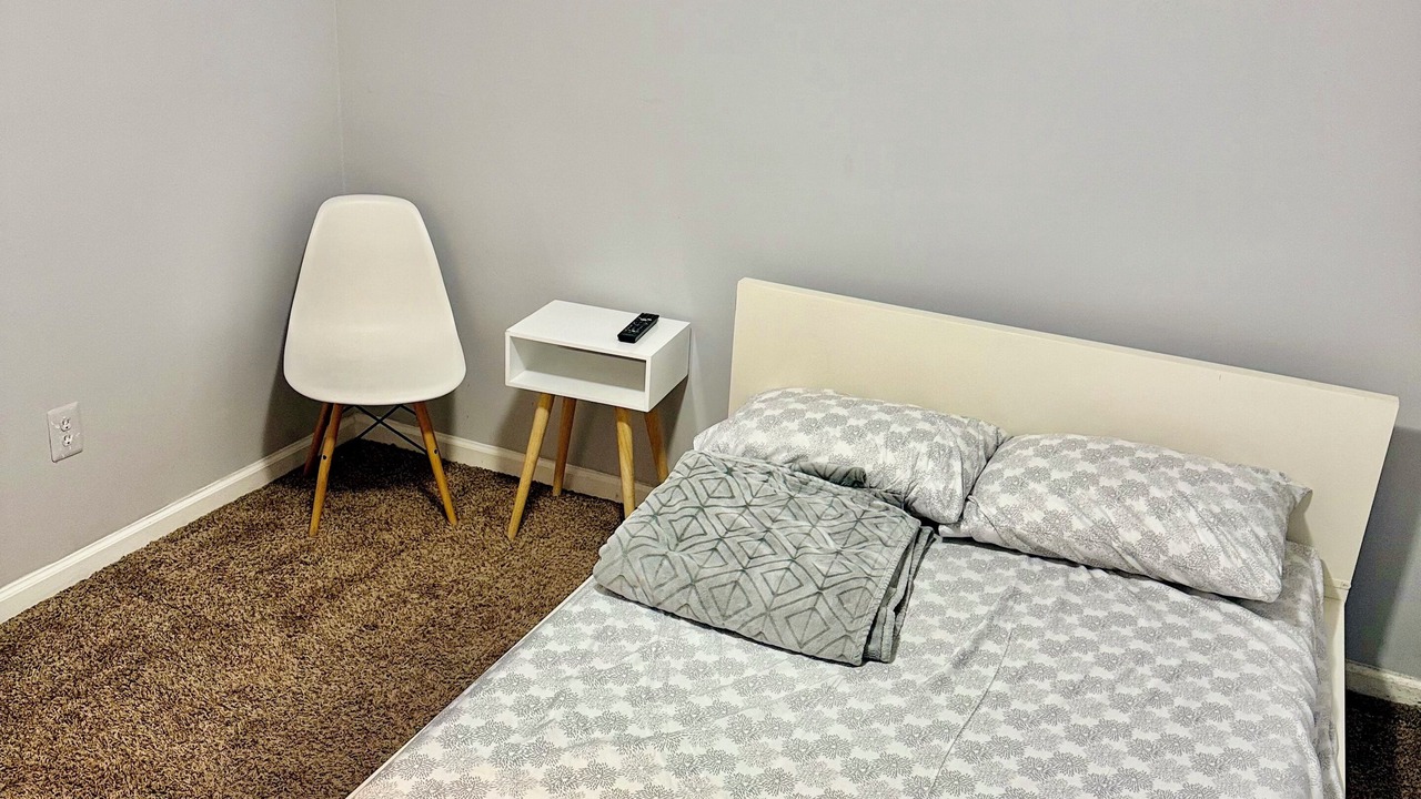 Photo of Bedroom in Leesburg