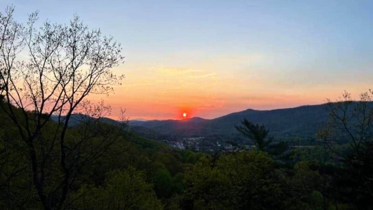 Photo of Others in Screamer Mountain