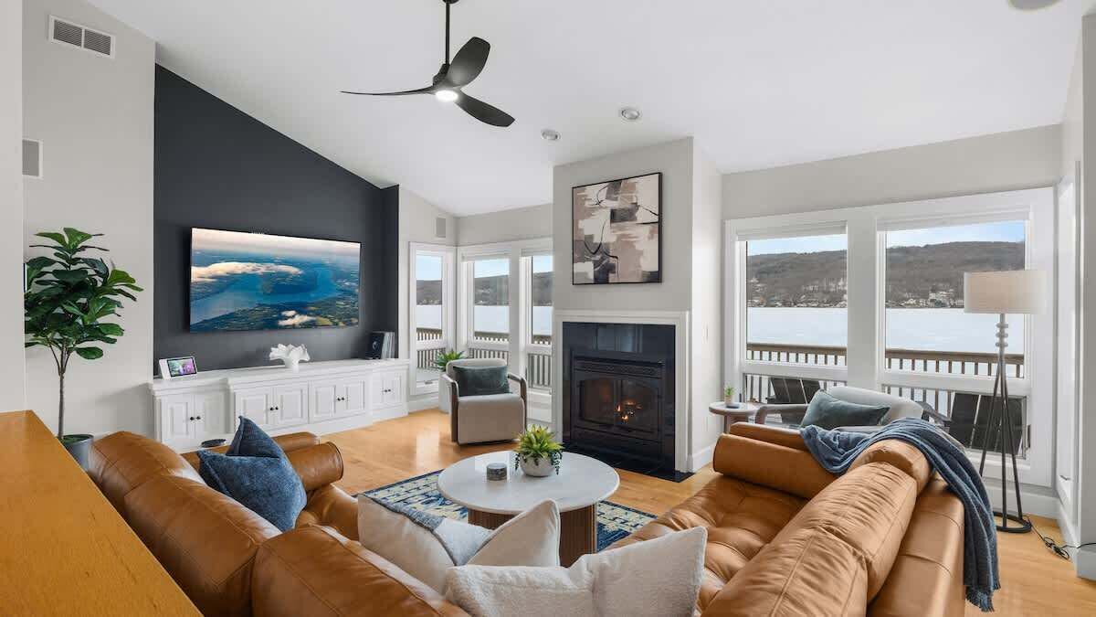 Photo of Livingroom in Town of Jerusalem