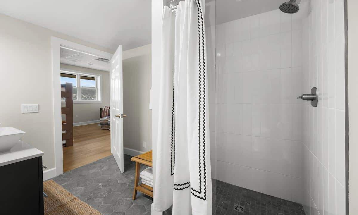 Photo of Bathroom in Town of Jerusalem