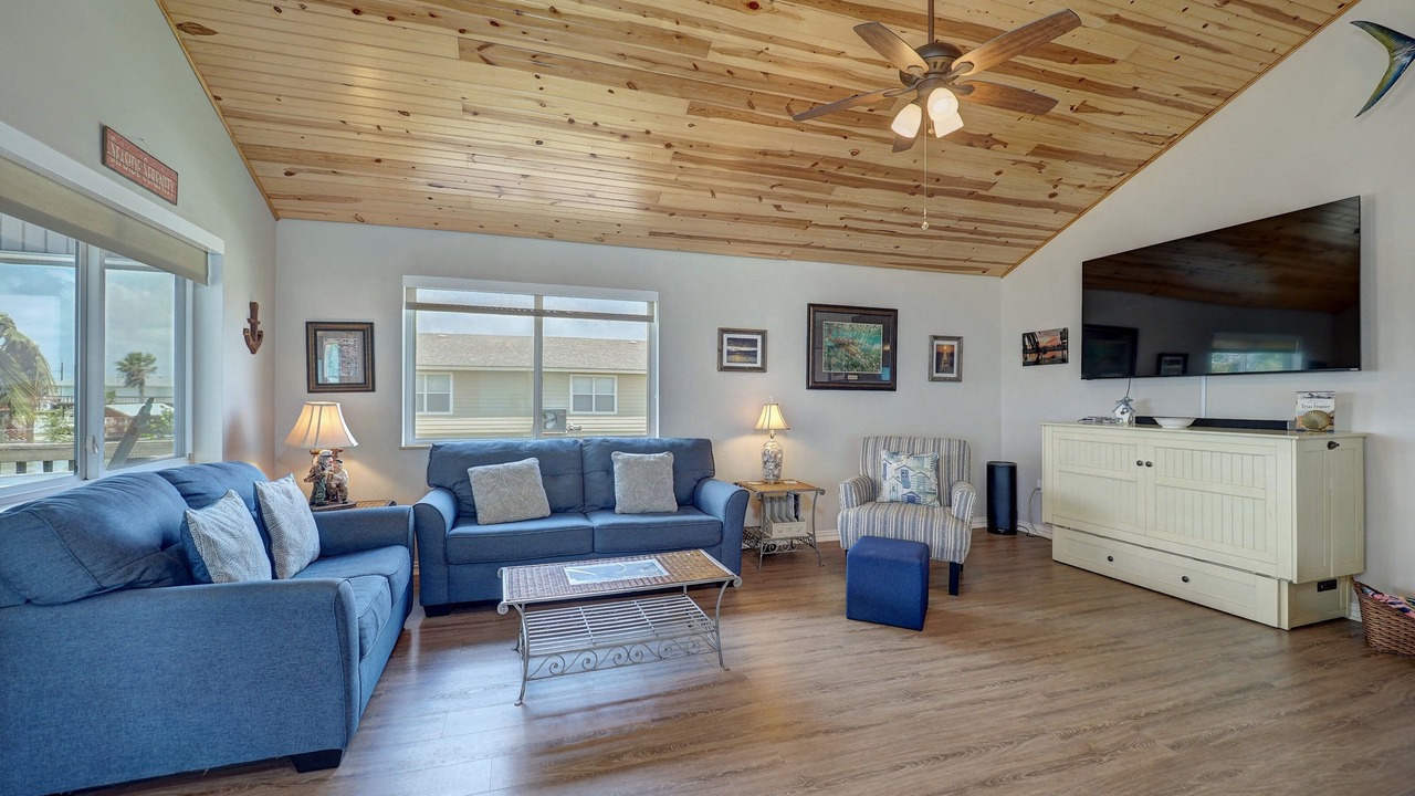 Photo of Livingroom in Rockport