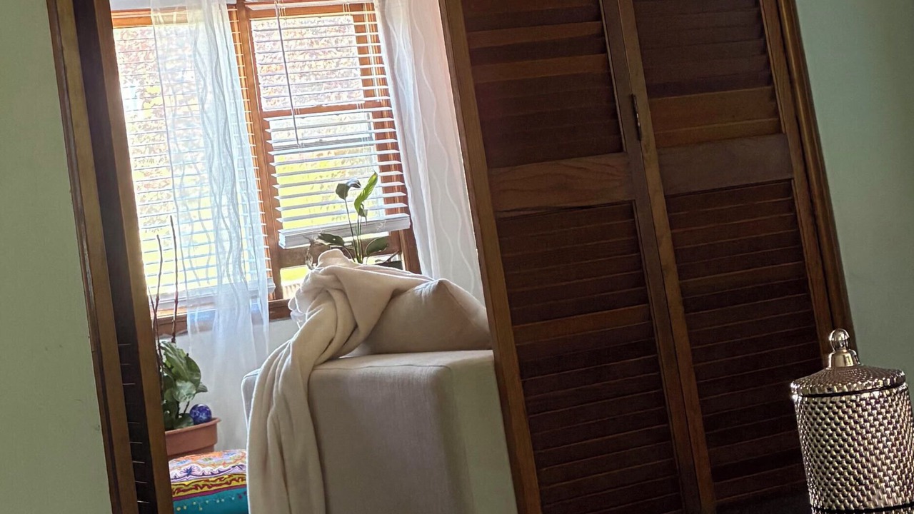 Photo of Livingroom in Monroe Heights