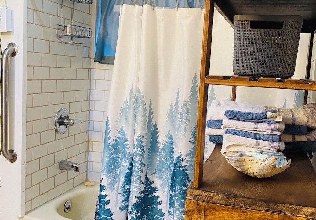 Photo of Bathroom in Homer