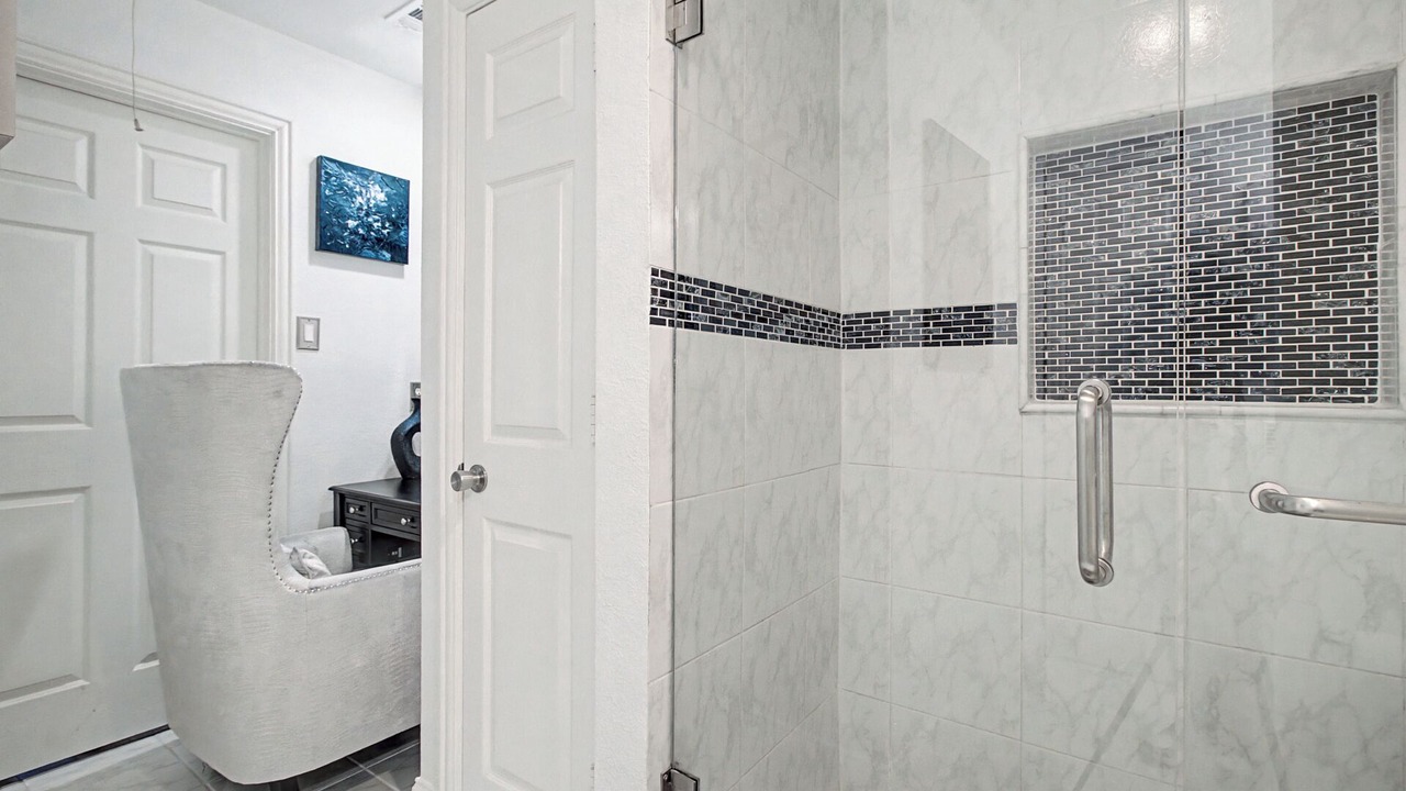 Photo of Bathroom in Far North Dallas