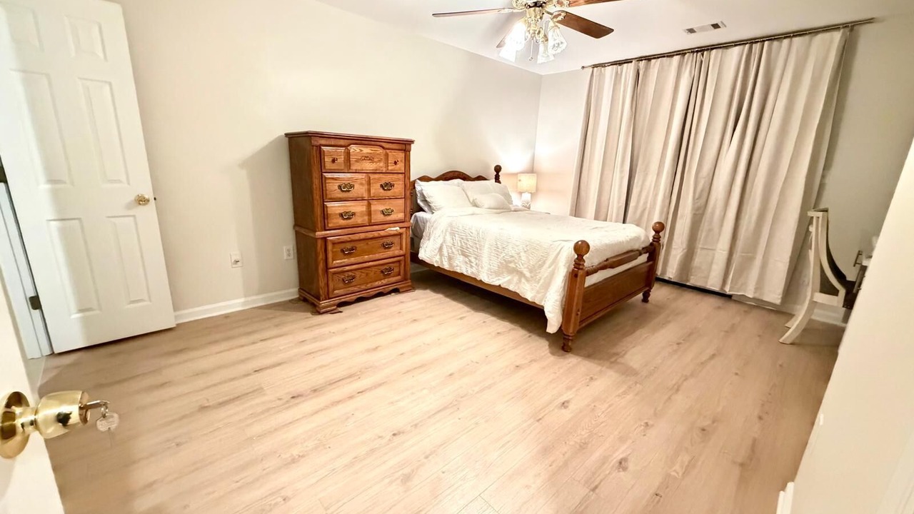 Photo of Bedroom in Bogart