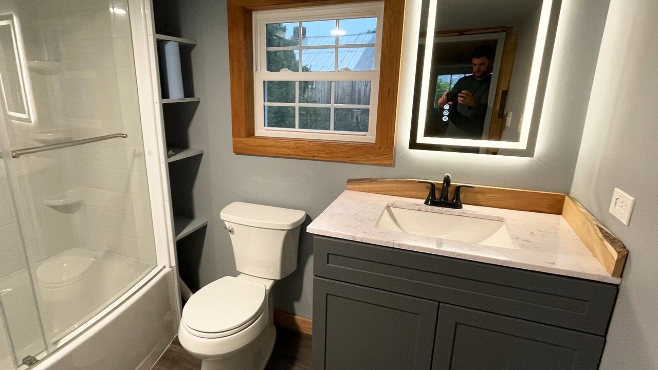 Photo of Bathroom in Center Lovell