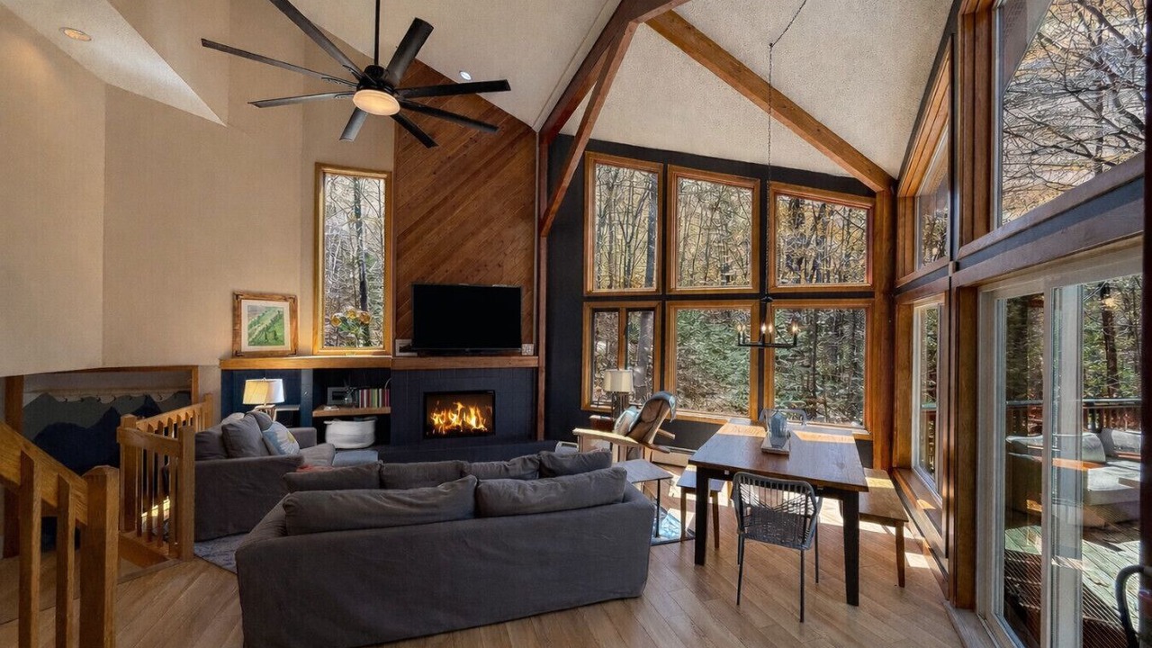 Photo of Livingroom in North Conway