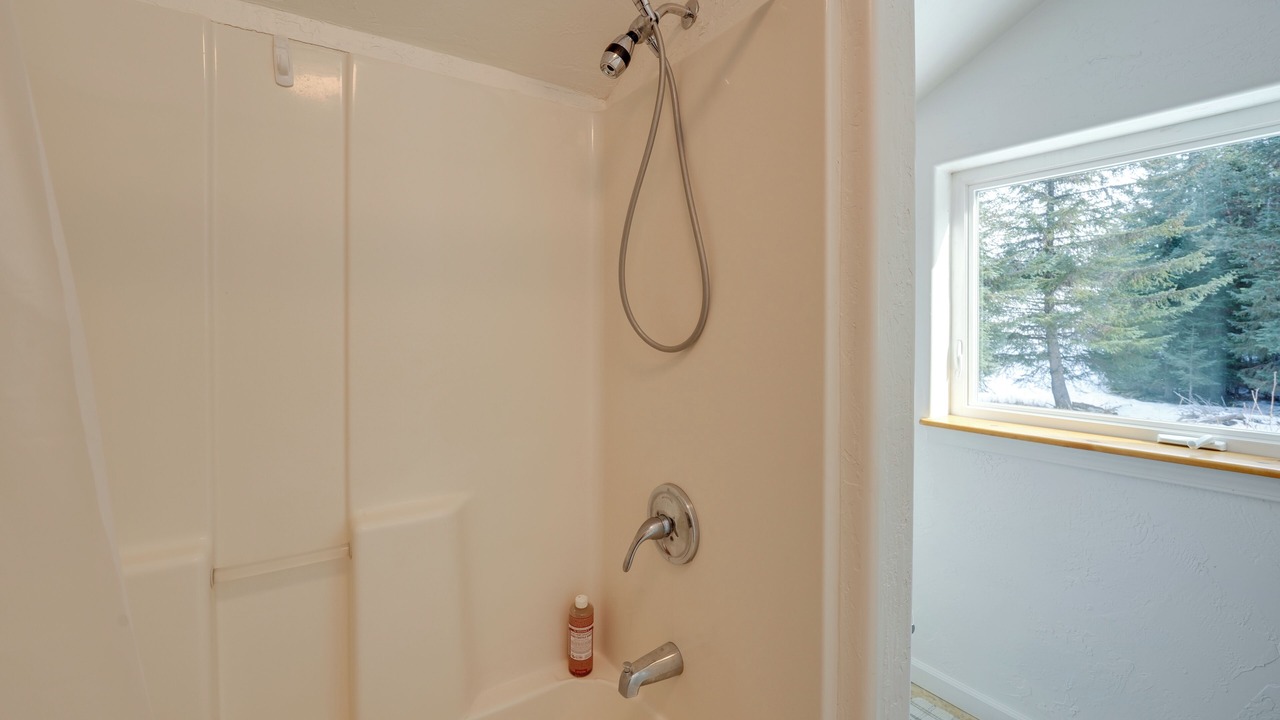Photo of Bathroom in Diamond Ridge