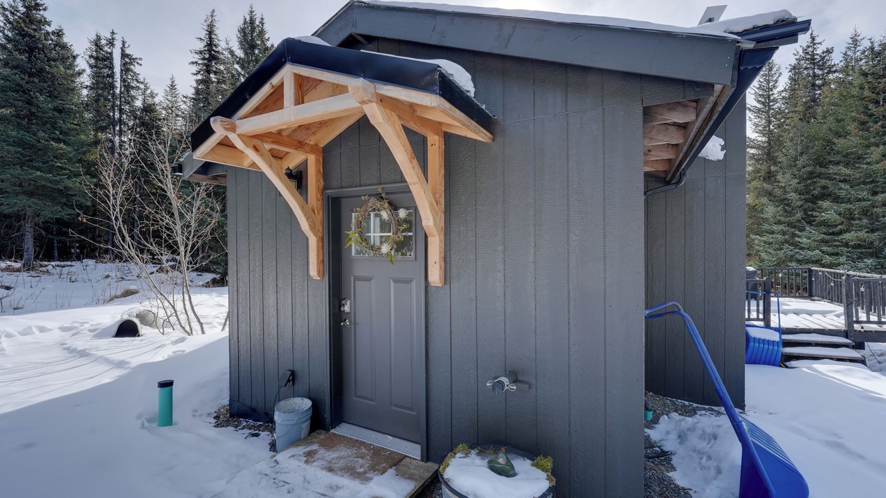 Photo of Outdoor in Diamond Ridge