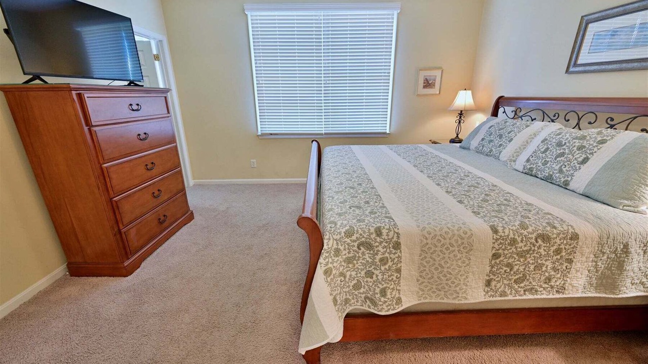 Photo of Bedroom in The Commons