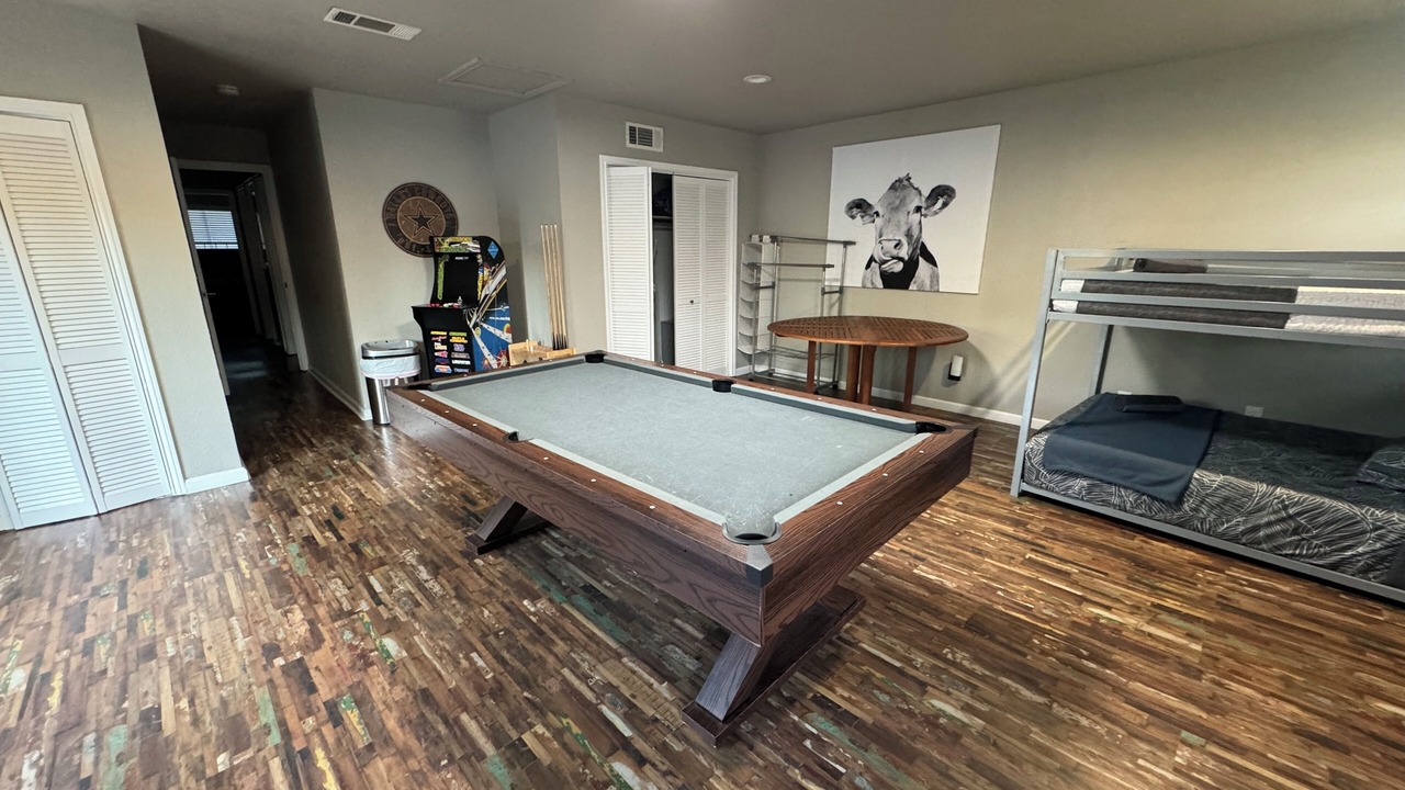 Photo of Bedroom in Grand Prairie