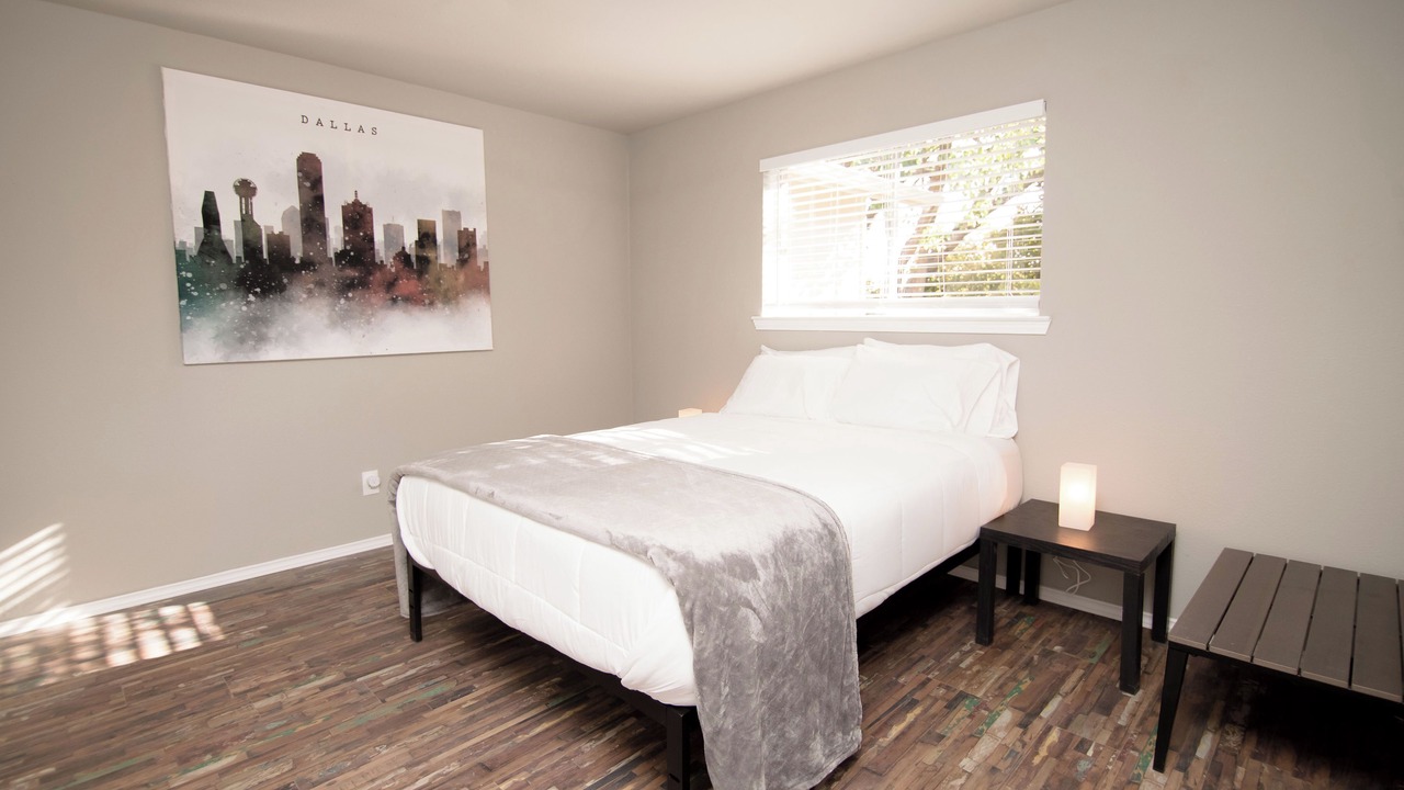 Photo of Bedroom in Grand Prairie