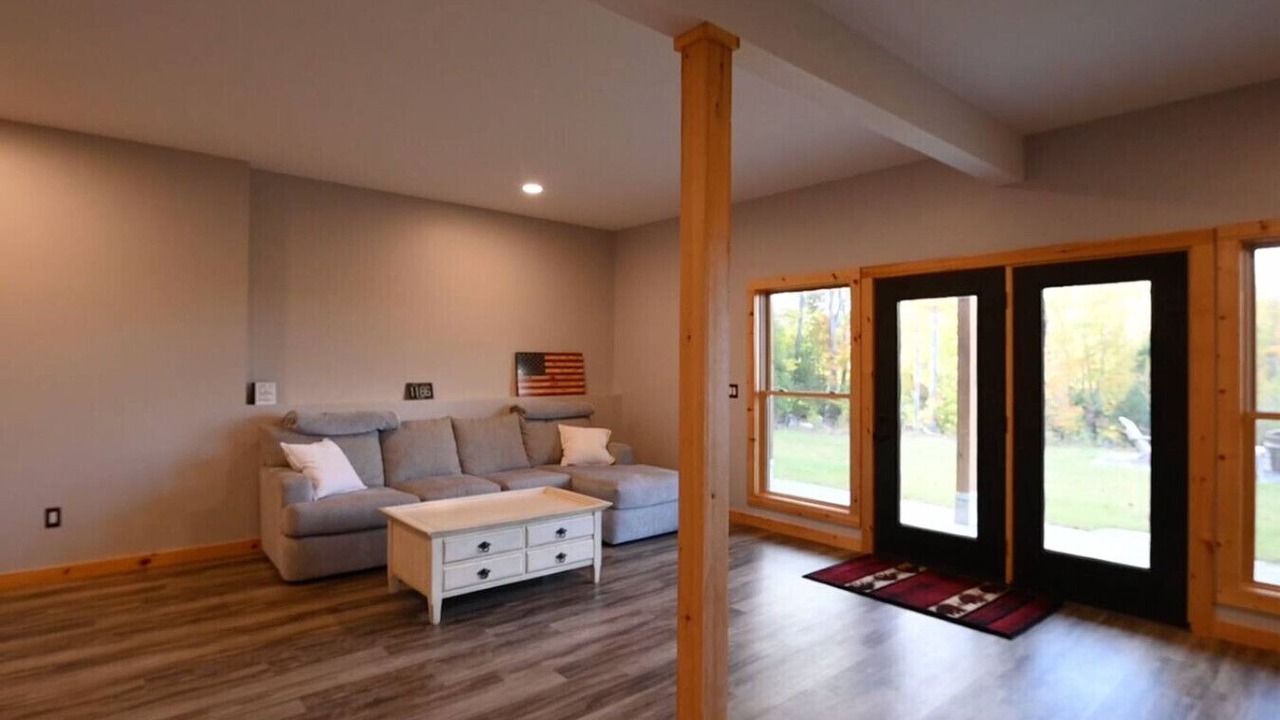 Photo of Livingroom in Center Conway