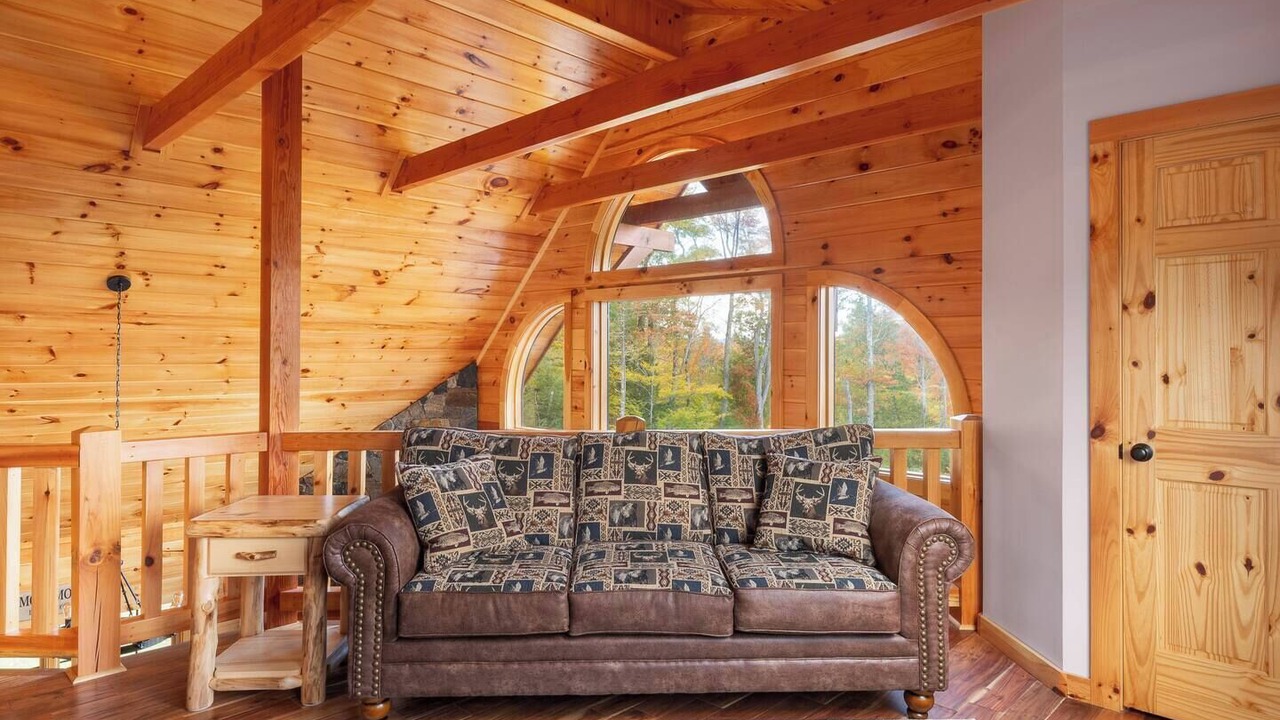 Photo of Livingroom in Center Conway
