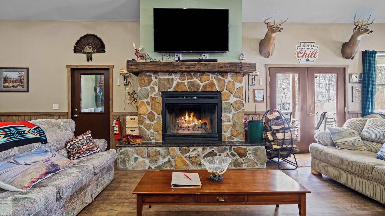 Photo of Livingroom in Penfield
