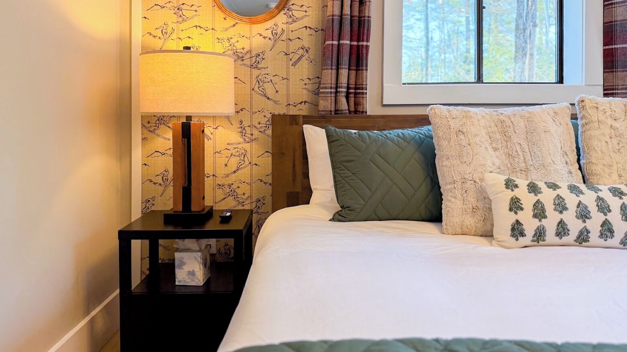 Photo of Bedroom in Center Conway