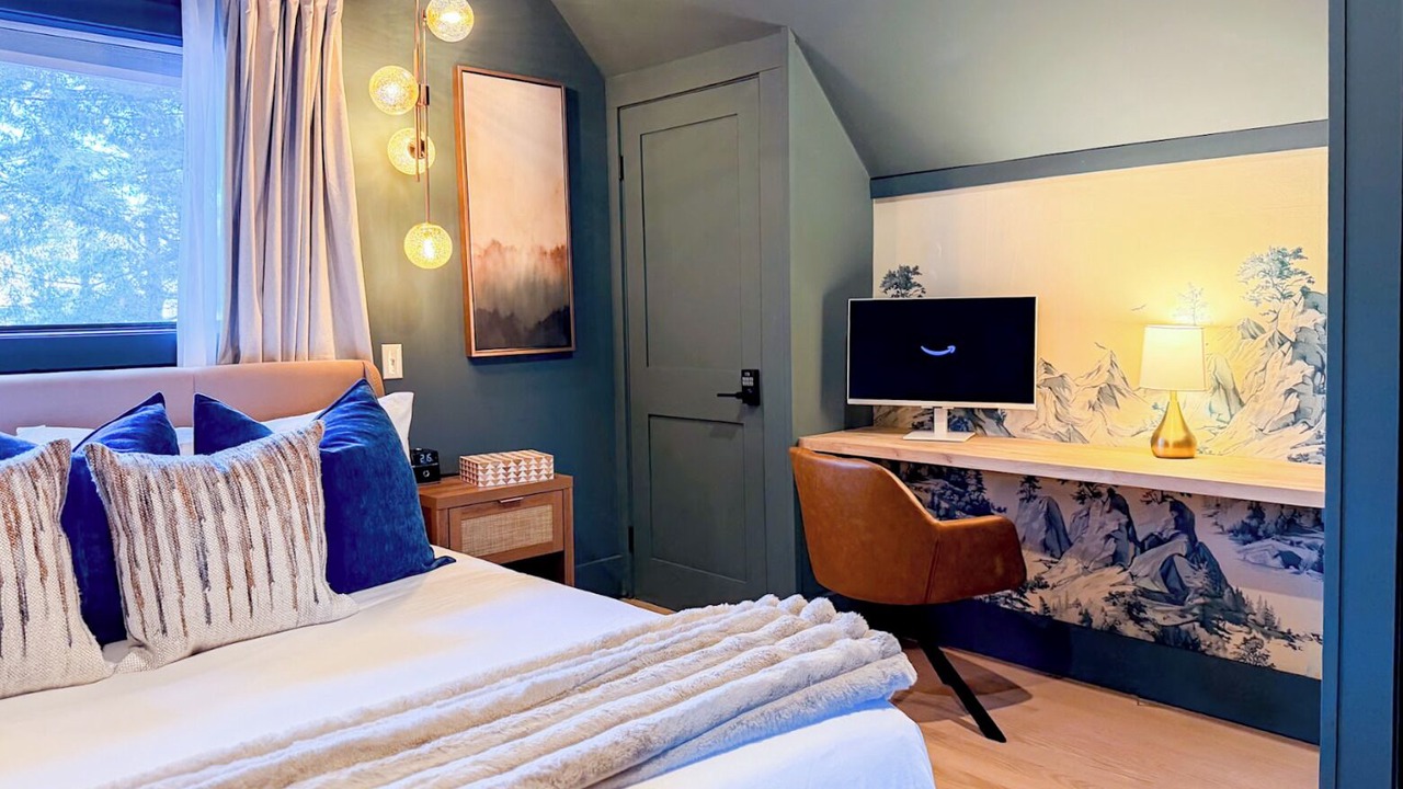 Photo of Bedroom in Center Conway