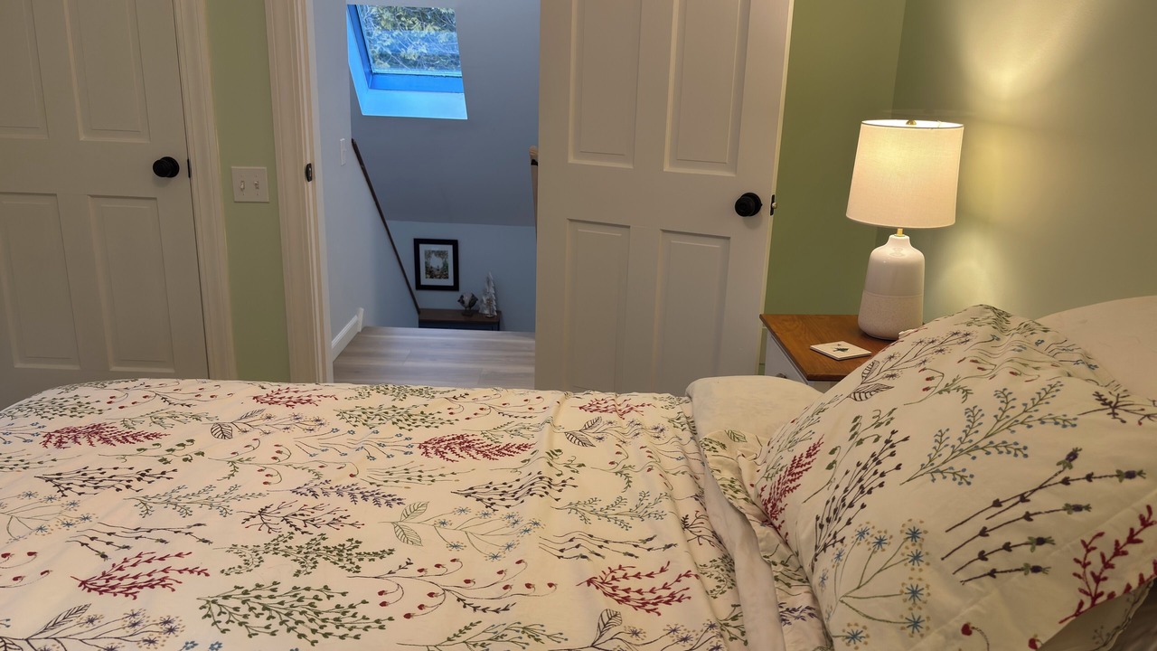 Photo of Bedroom in Seal Cove