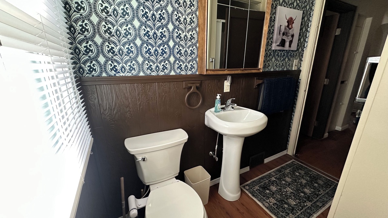 Photo of Bathroom in Beaver