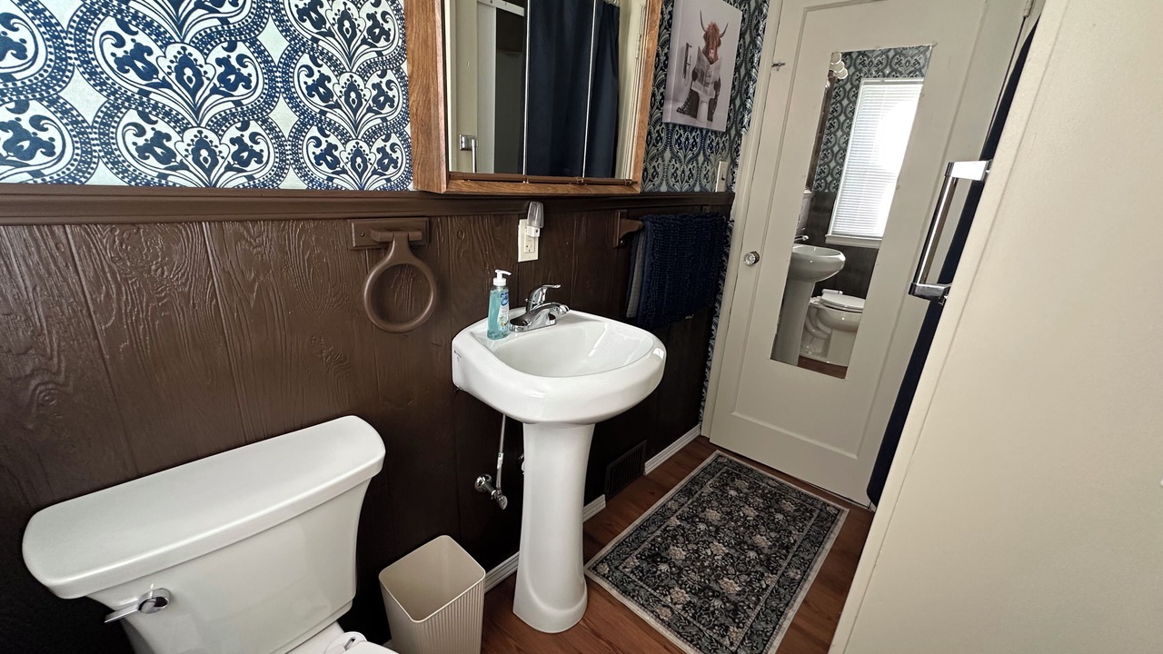 Photo of Bathroom in Beaver